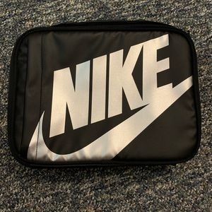 Nike Lunchbox Insulated Black